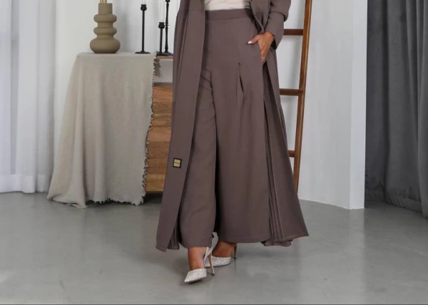 Brown Crepe Trousers IB1010